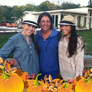 Meet your Posher, Lori